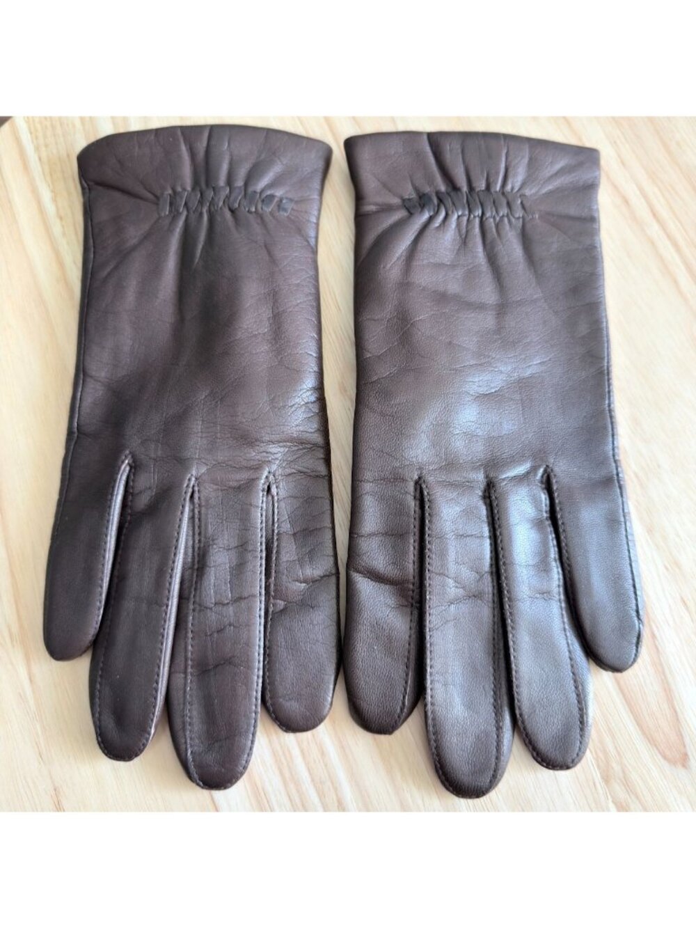 Vintage Womens Gloves Size XL 8 Brown Leather Lined Thinsulate Gathered Wrist Cl